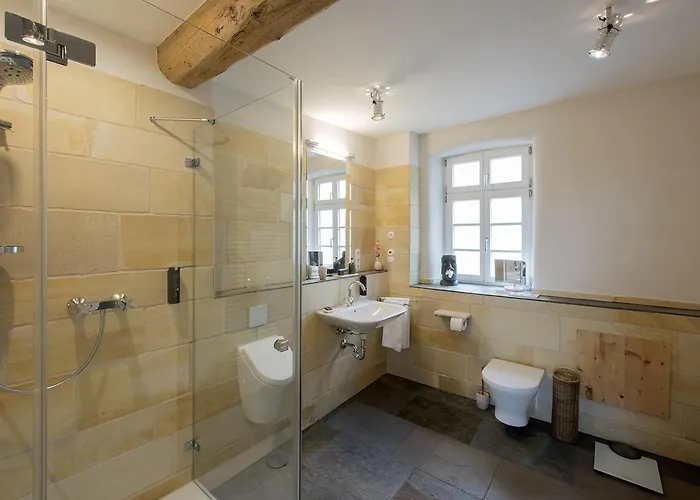 Burggarten * 뉴라이닝언